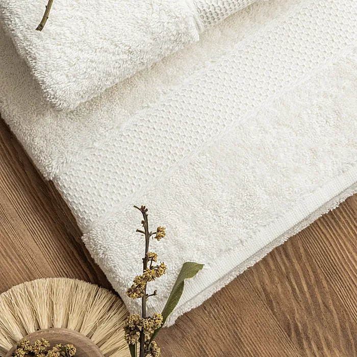 Zebra Casa Berry 6 Parça Nakışlı Bornoz Seti