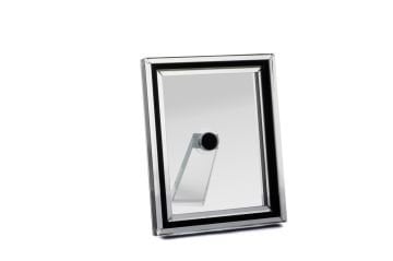 Mikasa Moor Kristal Şeffaf Siyah Çerçeve 18x23cm P214.122291 Mikasa Moor Kristal Şeffaf Siyah Çerçeve 18x23cm P214.122291