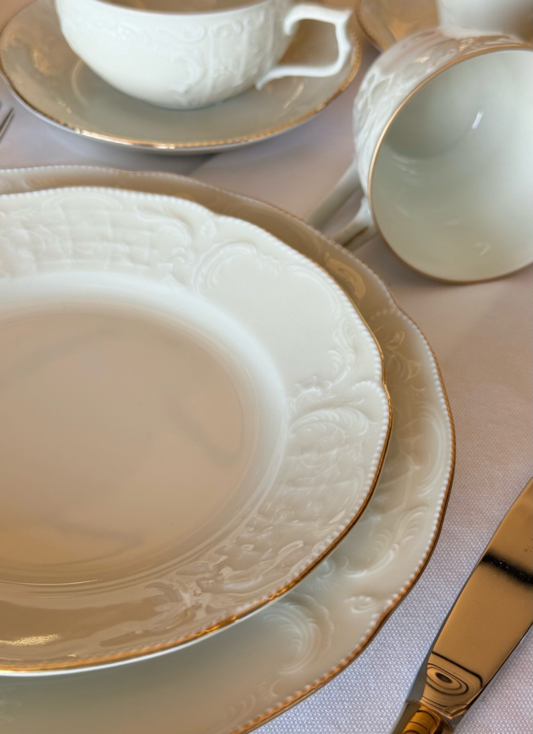 Rosenthal Sanssouci Elfenbein Gold 51 Parça yemek takımı - Bursa